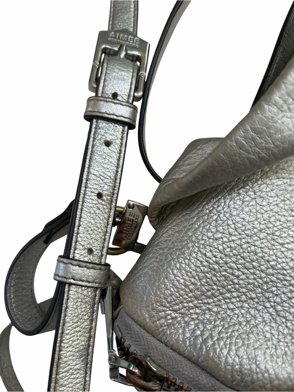 Aimee Kestenberg Crossbody handbag silver metallic slouchy wide top zipper - Picture 5 of 9